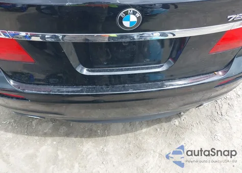 2012 BMW 750Li из США, поврежденный, VIN WBAKB8C57CDX20821